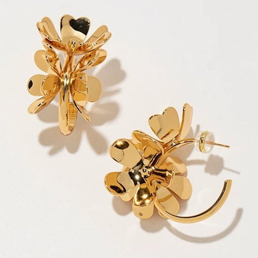 CiCi'De Jewelry Amsterdam – Vergulde Hoepeloorbellen met Bloemen