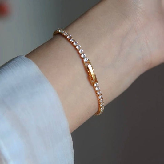 Tijdloze Diamantlook Armband – Klassiek &amp; Sprankelend