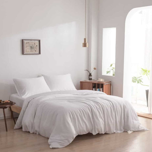 Boomba Bamboo bamboe dekbedovertrek Boomba Premium dekbedovertrek 100% bamboe Coco white - Flessenhals instopstrook