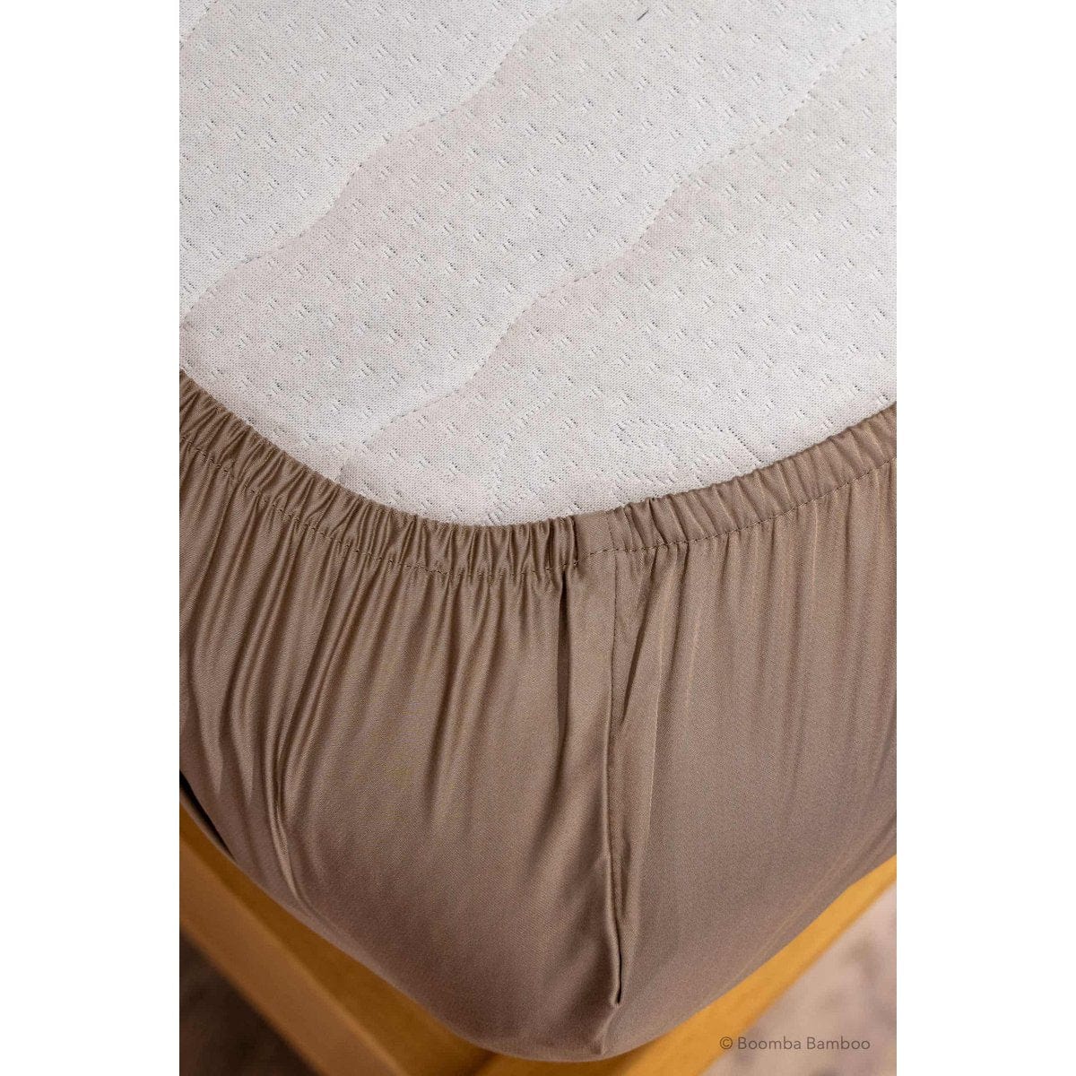 Boomba Bamboo bamboe hoeslaken Boomba Bamboo Premium Hoeslaken – Soft Taupe