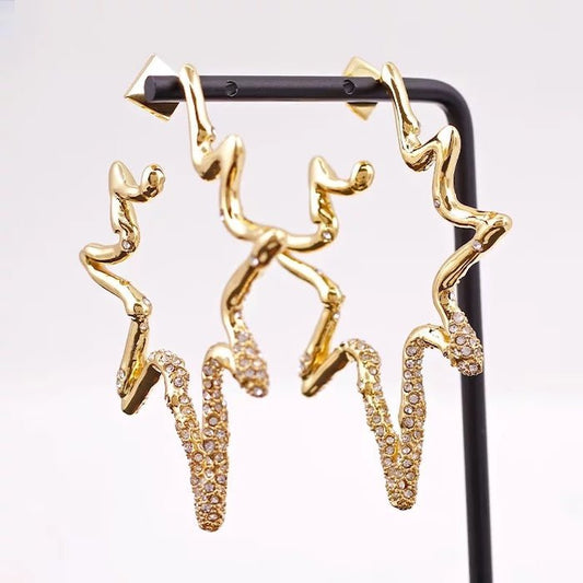 CiCi'De Jewelry – Oversized Zeester Hoepel Oorbellen met Kristallen